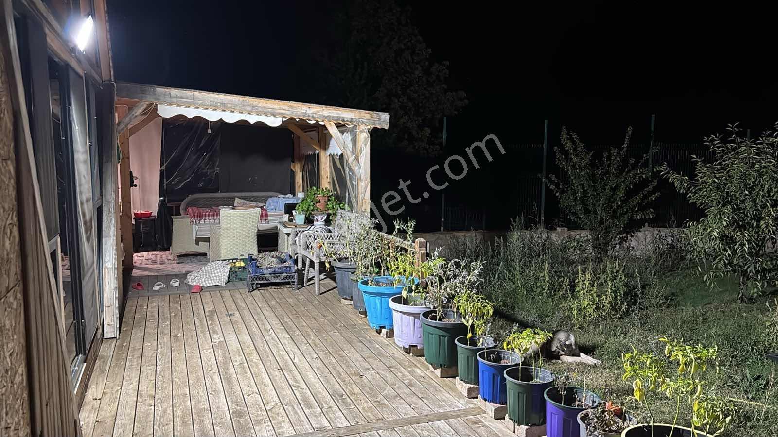 Doğayla İç İçe | 185 M² 3 Katlı, Full Donanımlı Ahşap Villa! — fotoğraf 33