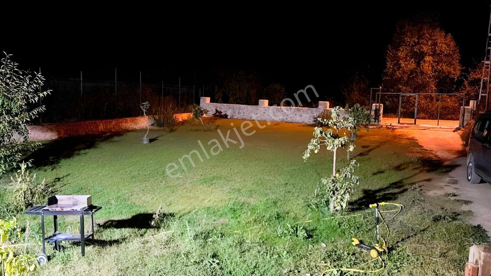 Doğayla İç İçe | 185 M² 3 Katlı, Full Donanımlı Ahşap Villa! — fotoğraf 34