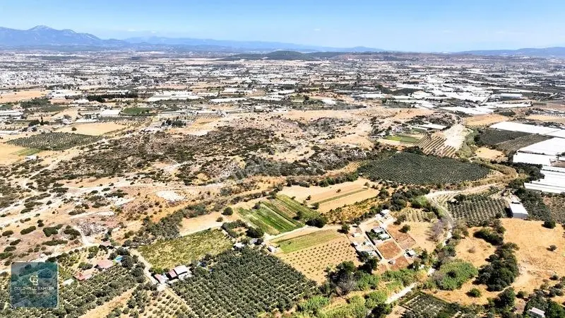 Menderes Dereköyde 397 M2 Konteyner Evli Satılık Tarla Hissesi — fotoğraf 23