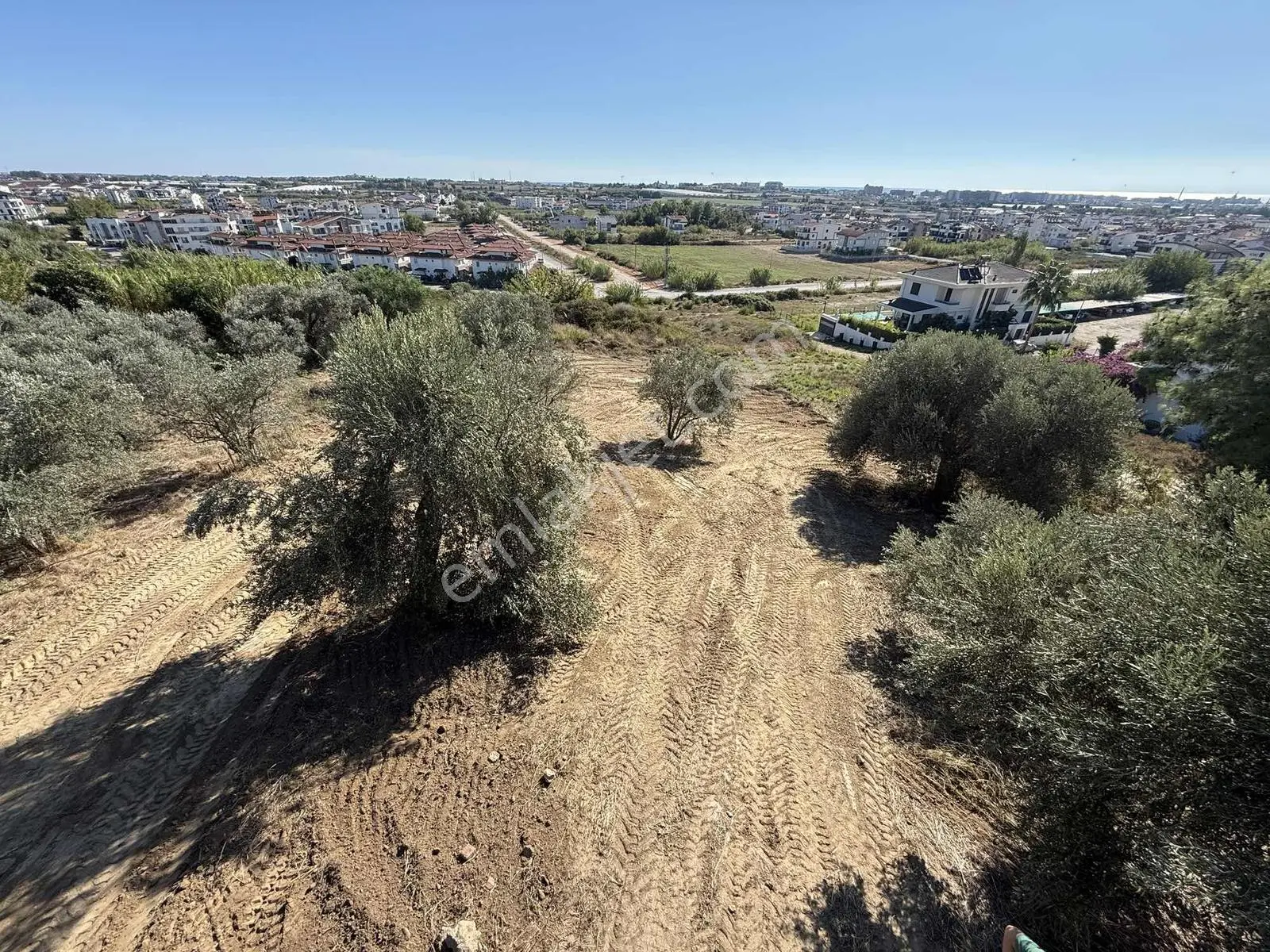 Ilıca' Da Denizi Avucunuzun İçine Alan Prestijli Parsel 2280 M2 — fotoğraf 6