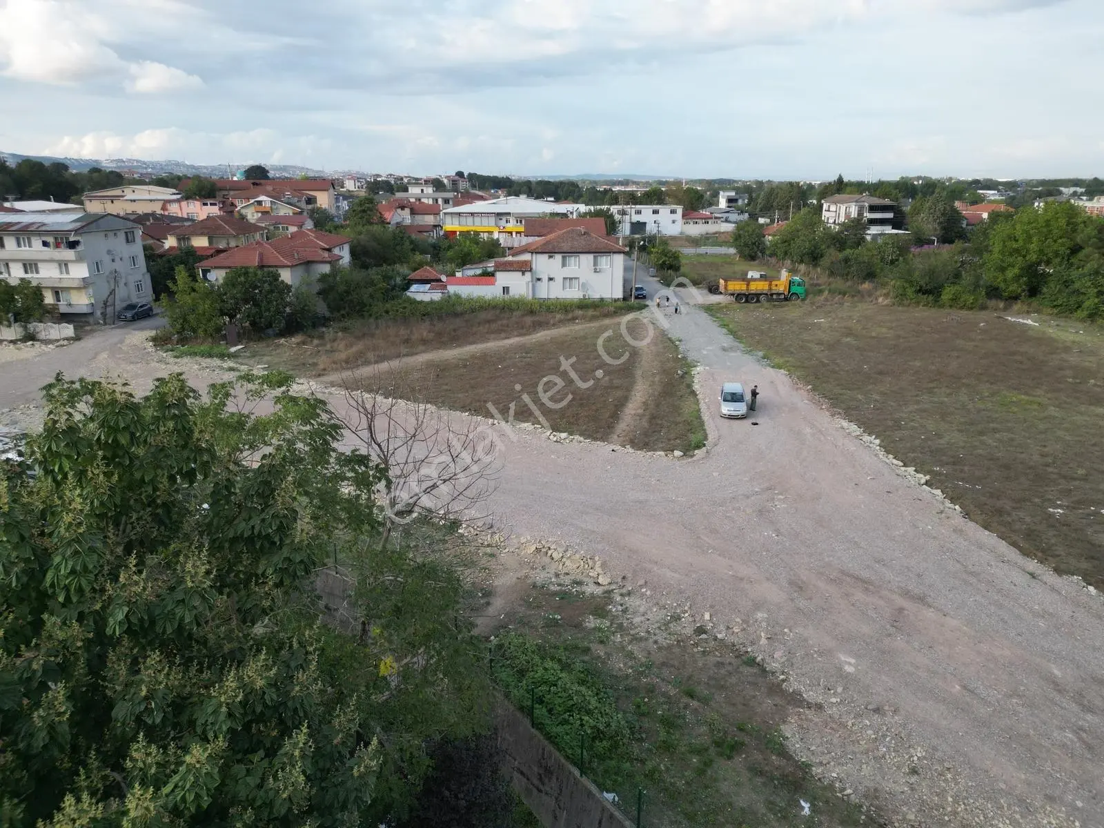 Arifiye Neviyede Merkezi Lokasyonda 557 M² Yatırımlık Konut Arsa — fotoğraf 7