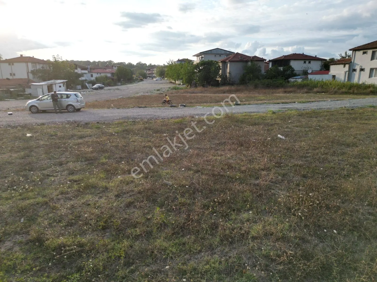 Arifiye Neviyede Merkezi Lokasyonda 557 M² Yatırımlık Konut Arsa — fotoğraf 8