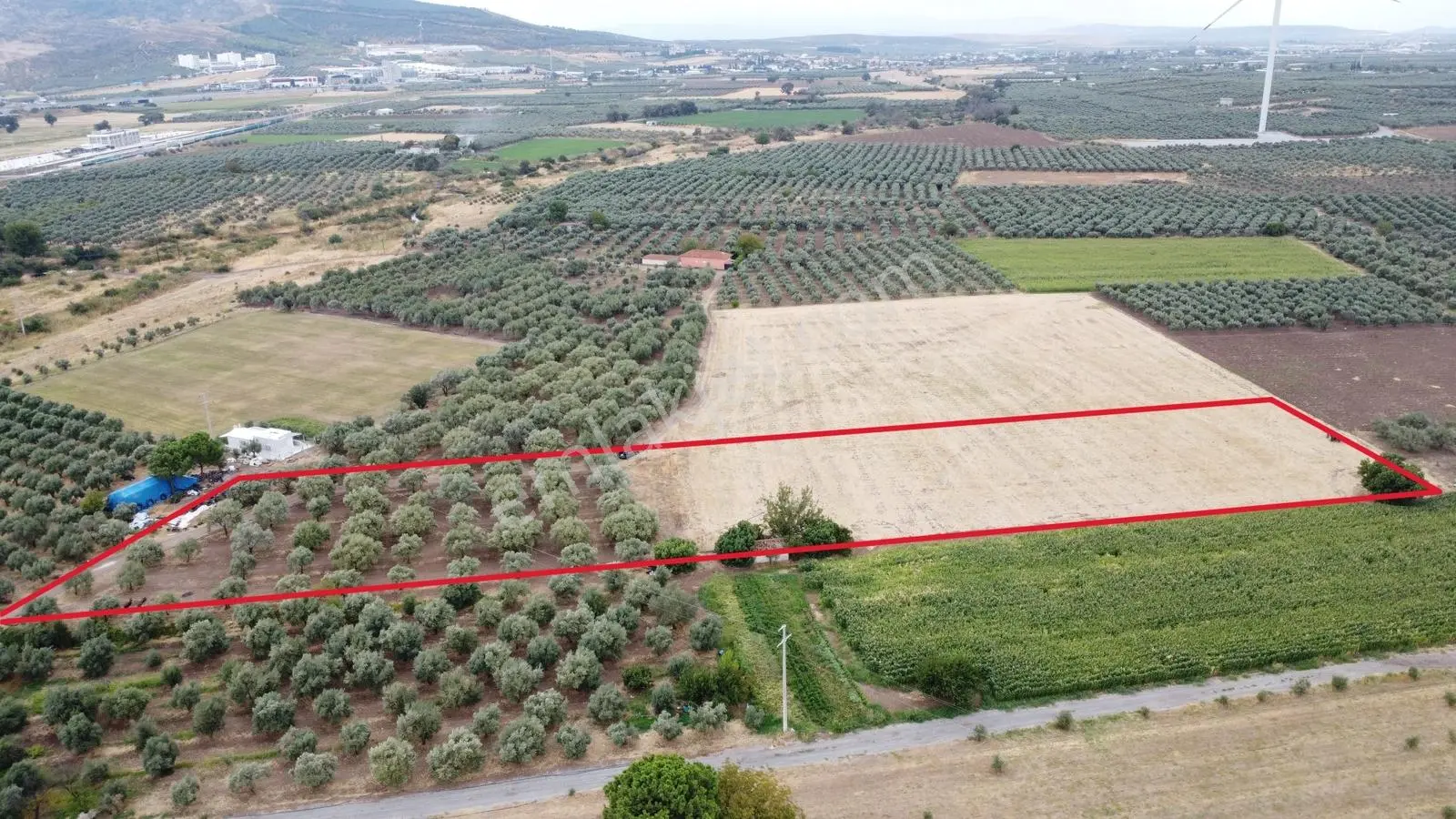 Akhisar Bekirler Mah.9490 M2 Satılık Tarla — fotoğraf 8