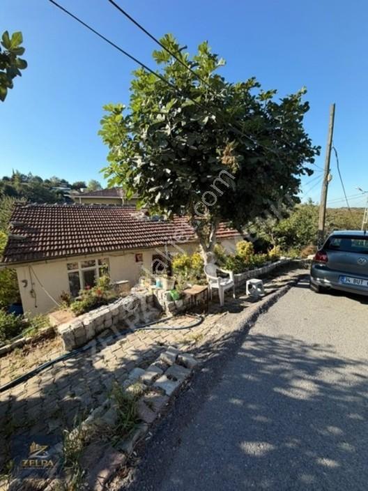 Eyüpsultan Pirinççide İçinde Müstakil Ev Bulunan 473 M² Satılık