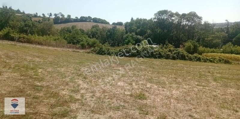 Arnavutköy"de Konut İmarlı Müstakil Arsa — fotoğraf 10