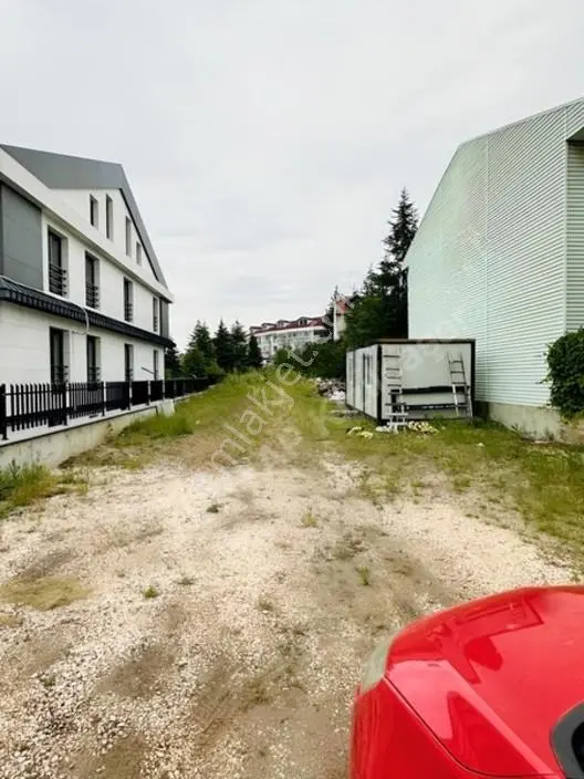 Tek Yapı İçinde Merkezi Konumda Satılık Villa Arsası — fotoğraf 3