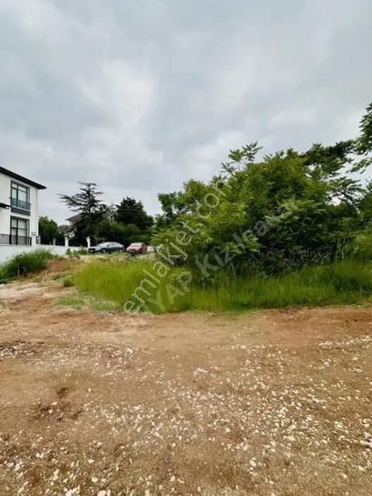 Tek Yapı İçinde Merkezi Konumda Satılık Vila Arsası — fotoğraf 10