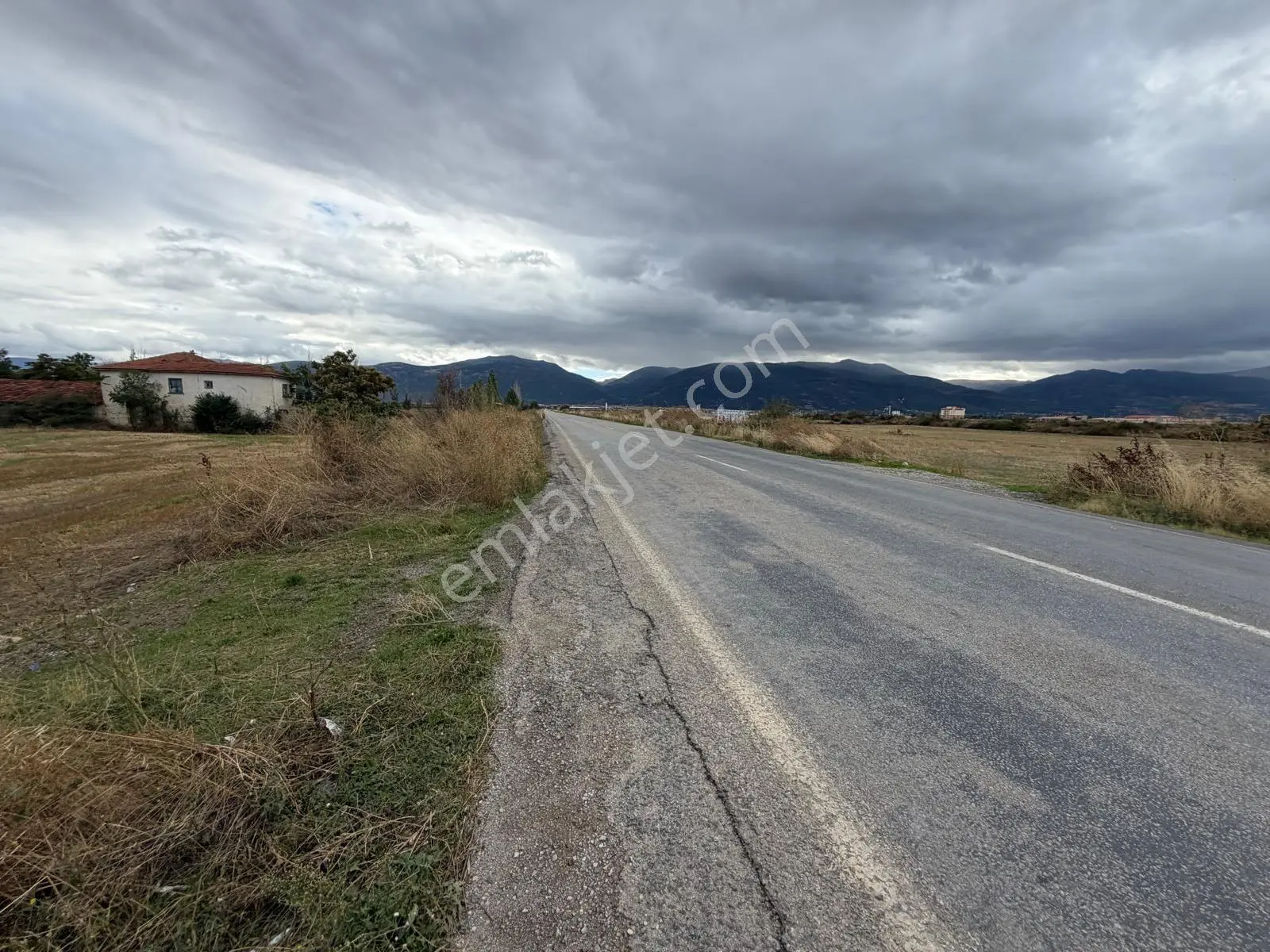 Yüksel Emlaktan Satılık Arsa — fotoğraf 12