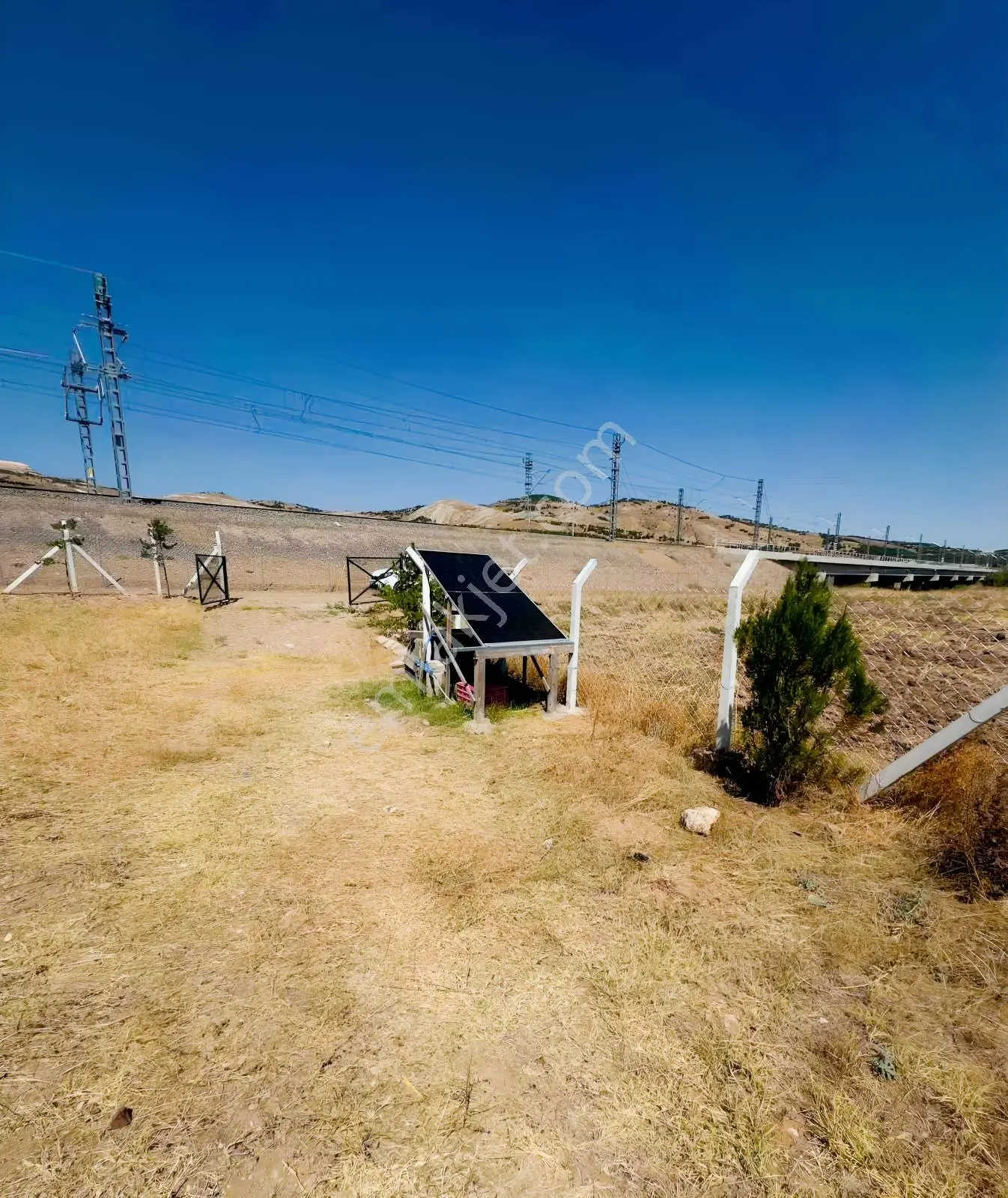 Özyalçın'dan Serpincik'te Tek Tapu Etrafı Çevrili Fırsat Bahçe — fotoğraf 10