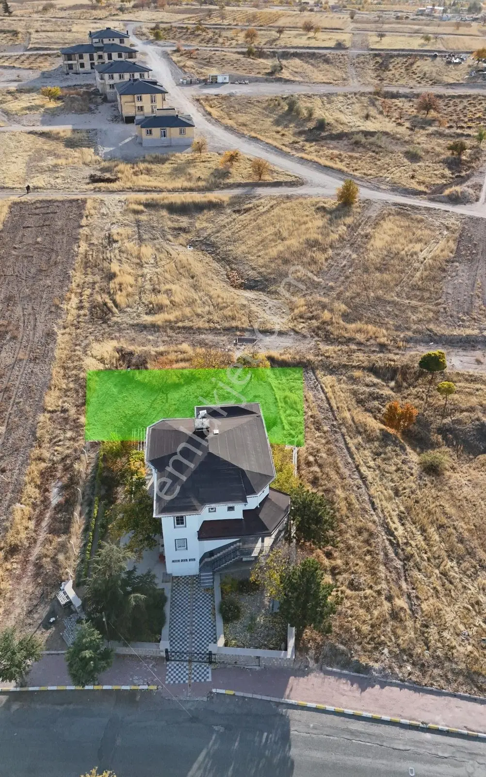 Şanlıbaba Emlak'tan Uçhisarda Satılık 600 M² İmarlı Arsa — fotoğraf 15