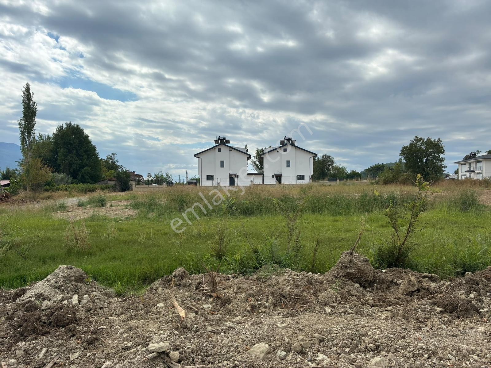 Seydikemer Çaykenarı 250 M2 Köy Yerleşik İmarlı 1534 M2 Arazi — fotoğraf 2