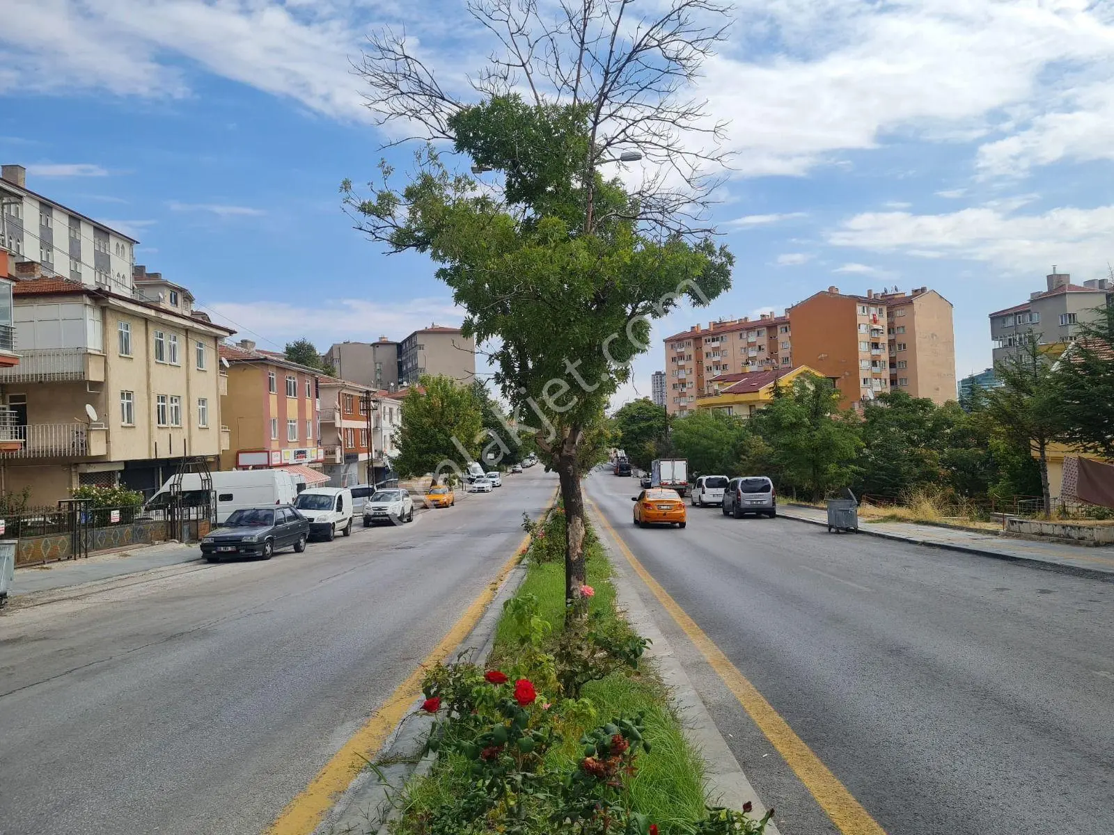 Yenimahalle Suadiye Cadde Üzerinde Ticari + Konut İmarlı Arsa — fotoğraf 5