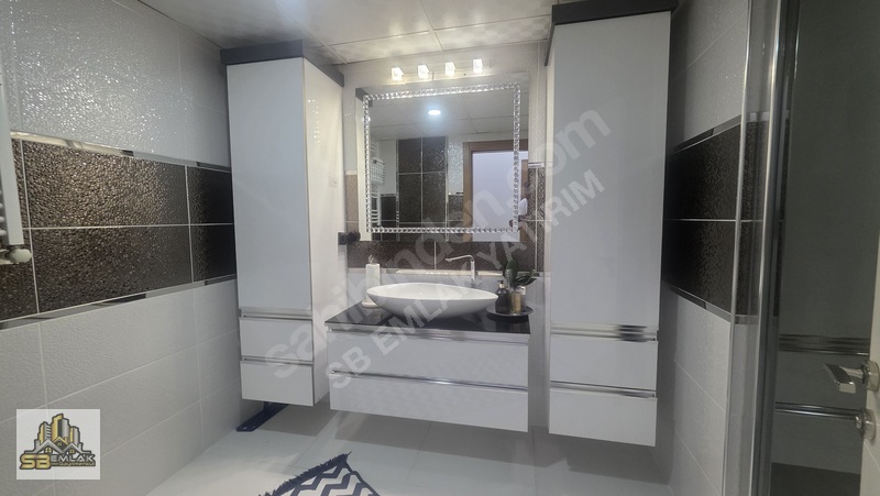 İzmir Tire Sb Emlak'tan Hürriyet Mahallesinde Lüks 4+1 Daire — fotoğraf 13