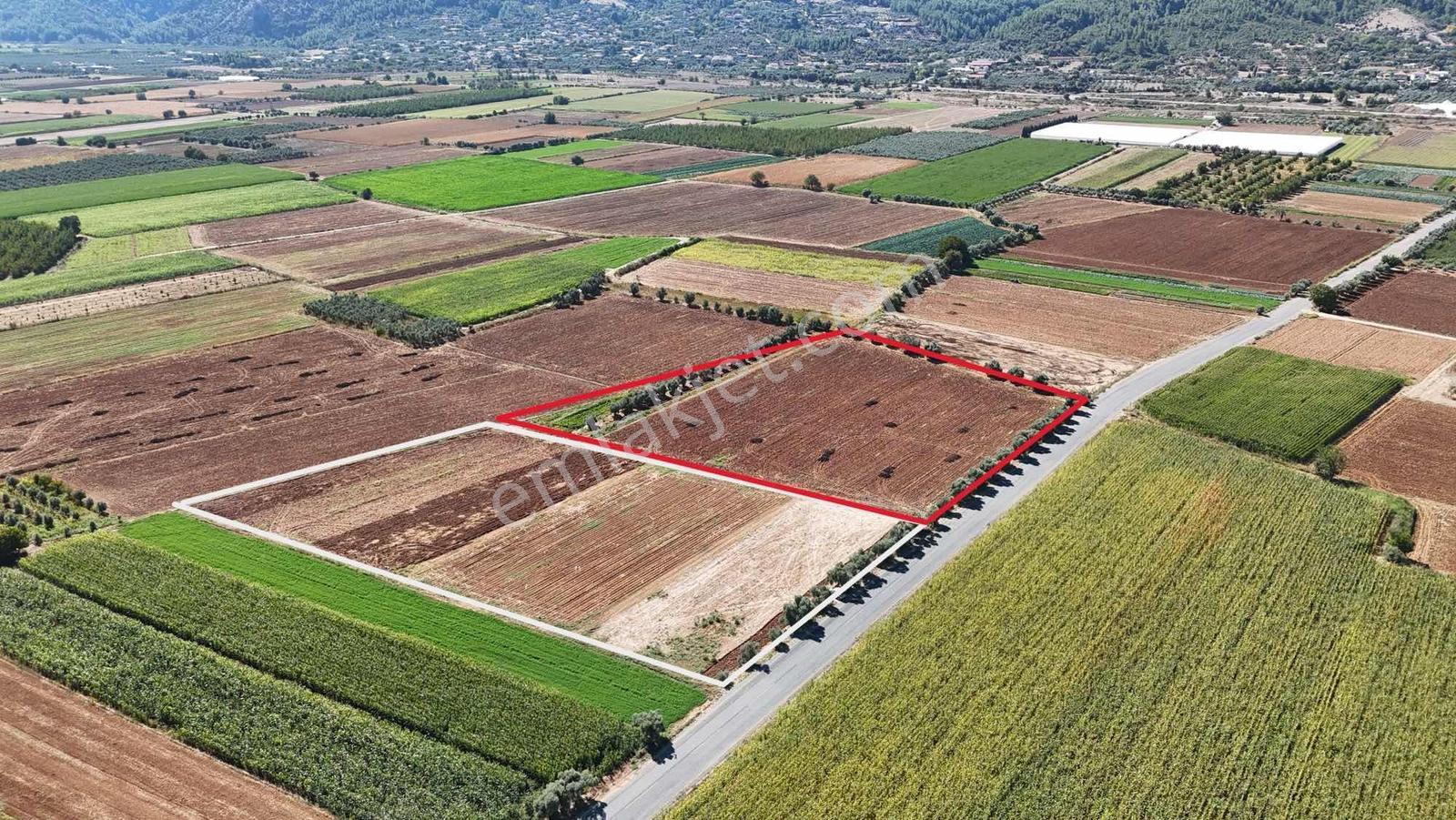 Gökpınarda Asfalt Cepheli İyi Konumlu 10.241 M² Tarla — fotoğraf 8