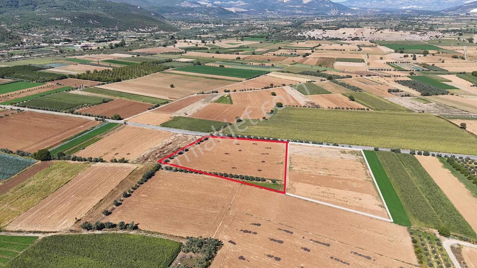 Gökpınarda Asfalt Cepheli İyi Konumlu 10.241 M² Tarla — fotoğraf 31