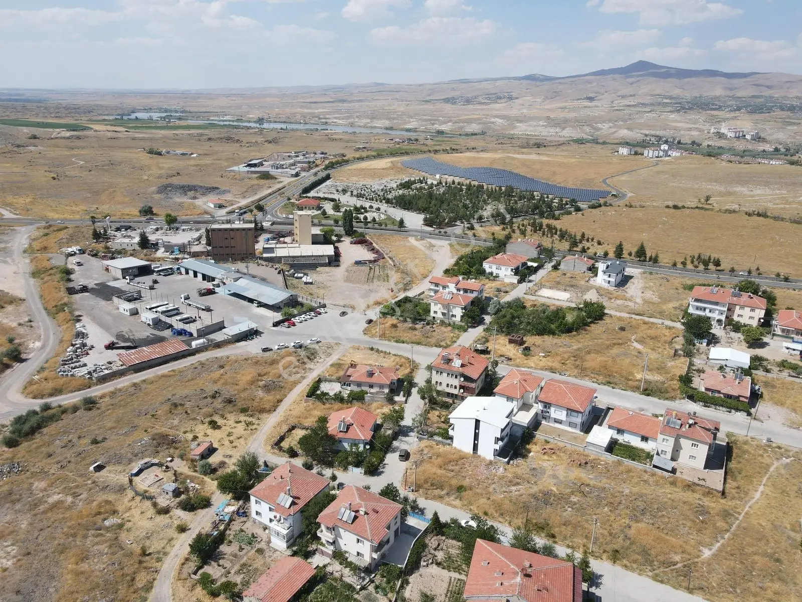 Şanlıbaba Emlak'tan Gülşehir Çayır'da Konut Arsası — fotoğraf 4
