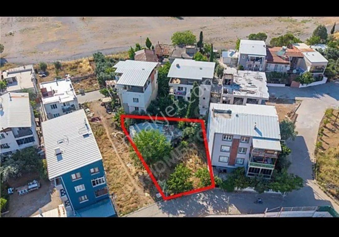 Kemalpaşa Da Satılık Arsa — fotoğraf 3