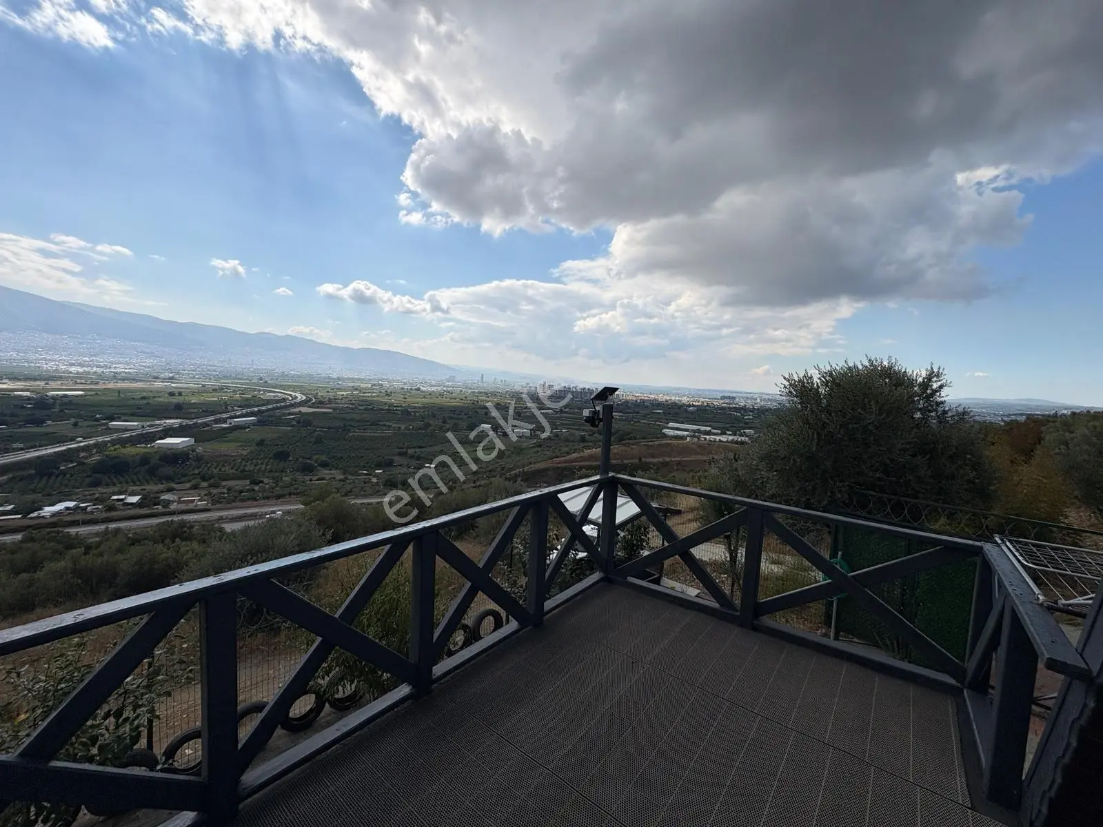 Lider Gruptan İsmetiyede Panoramik Manzaralı Hobi Bahçeli 2 Katlı Bungalov Satıl...