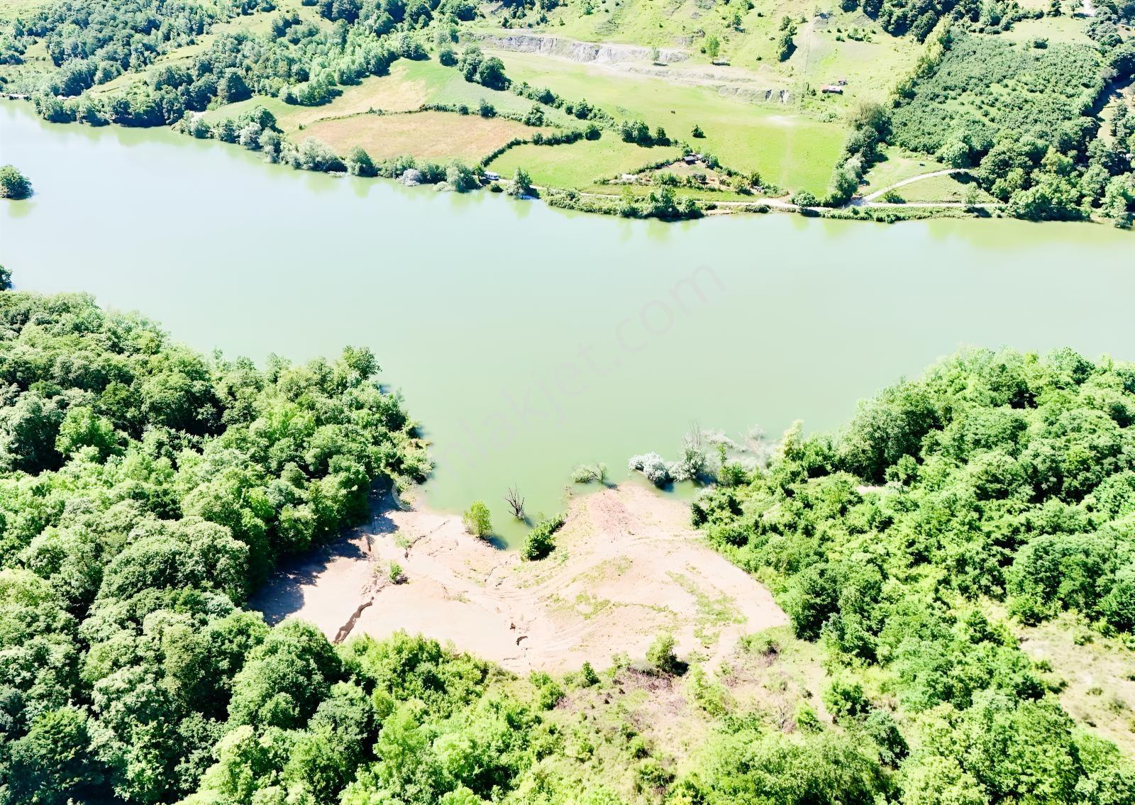 Kartepe Ketence Kurtdere Göleti'ne Sıfır %5 İmarlı 4297m² Tarla — fotoğraf 3