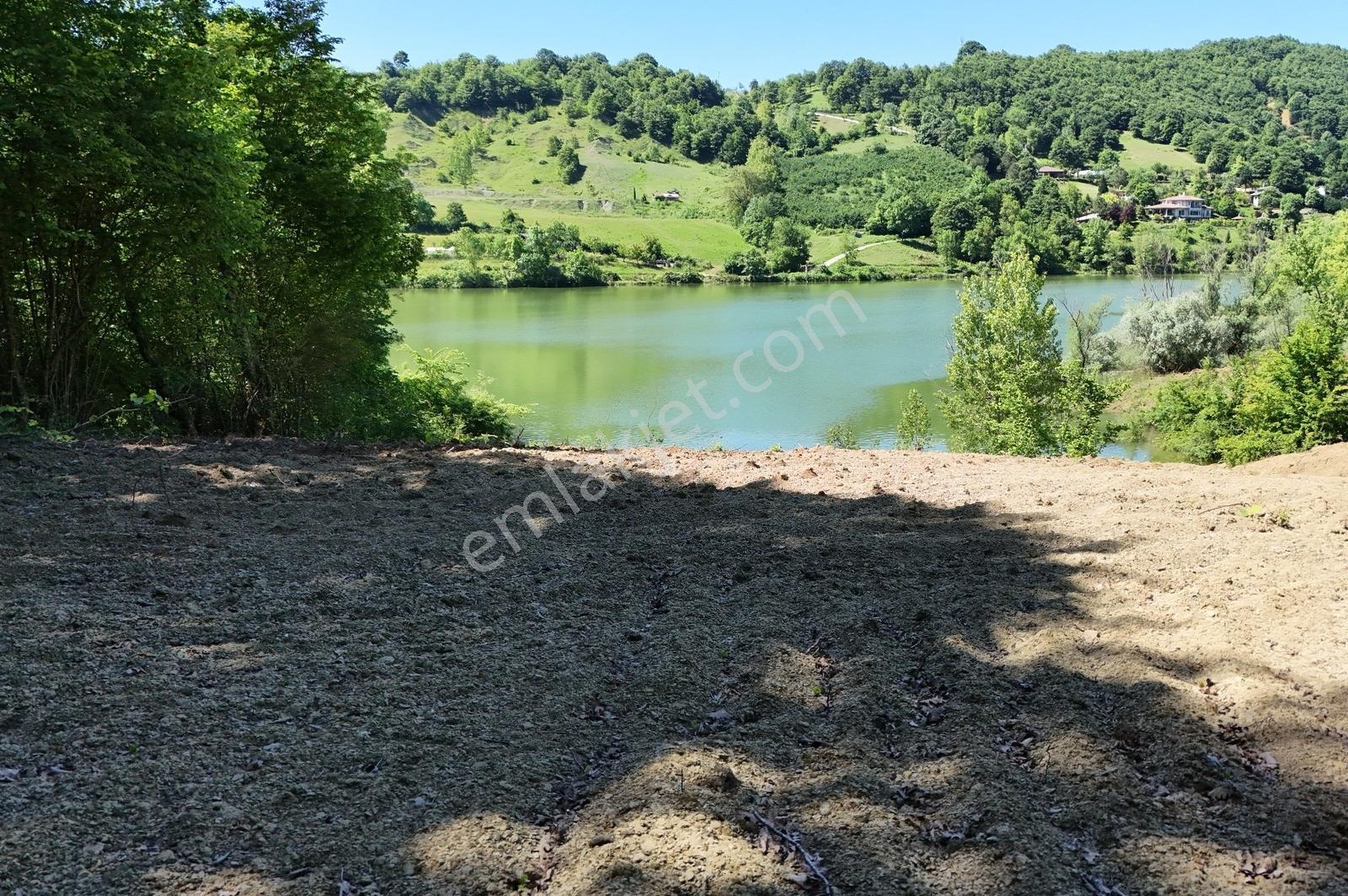Kartepe Ketence Kurtdere Göleti'ne Sıfır %5 İmarlı 4297m² Tarla — fotoğraf 9