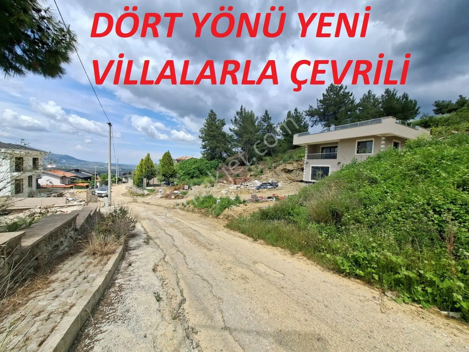 Kemalpaşada Satılık İmarlı Arsa Aşağı Kızılcada Harika Lokasyonda 701 M²