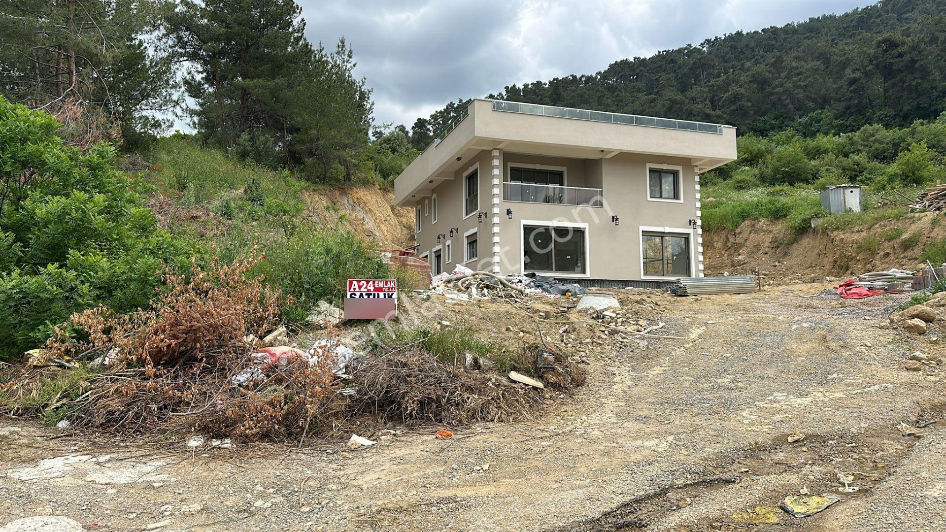 Kemalpaşada Satılık İmarlı Arsa Aşağı Kızılcada Harika Lokasyonda 701 M² — fotoğraf 15