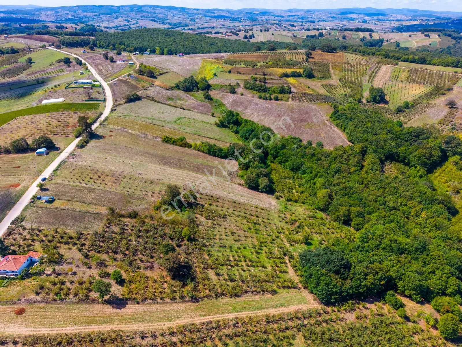 Kandıra Hüdaverdiler'de Asfalta 1 Parsel Yol Hakkı Olan 3.753m² — fotoğraf 2