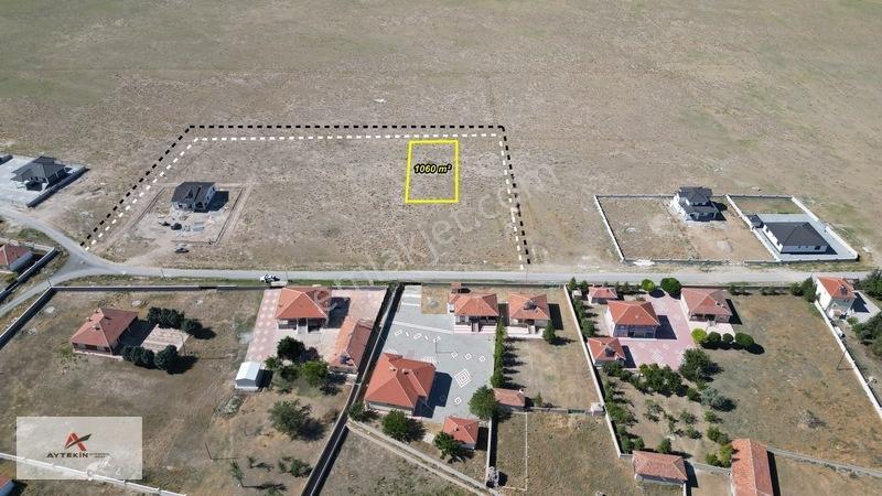 Kulu Acıkuyu Mahallesinde 1.060 M² Müstakil Konut İmarlı Arsa — fotoğraf 2
