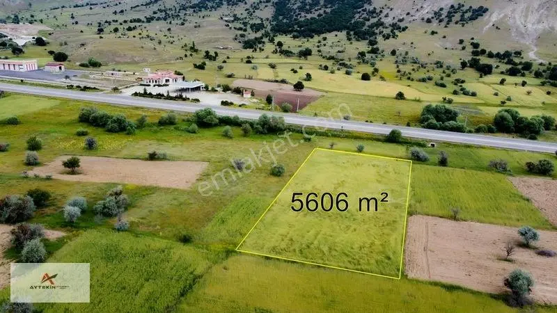 Antalya Yoluna Cephe Süper Tarla — fotoğraf 2