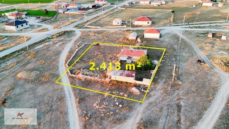Böylesi Yok Tarla Fiatına Hem 2 Adet Ev Hemde 2413 Metre Arsa — fotoğraf 4