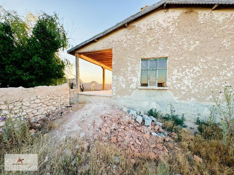 Böylesi Yok Tarla Fiatına Hem 2 Adet Ev Hemde 2413 Metre Arsa — fotoğraf 7