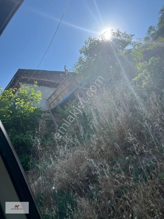 Başyayla Üzümlü Mahallesi'nde 1.252 M² Arsa İçerisinde Kerpiç Ev — fotoğraf 10