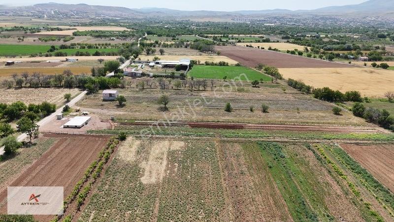 Gödene'de 3.204m2 Müstakil Tapulu- Yola Cepheli Suyu Önünde — fotoğraf 7