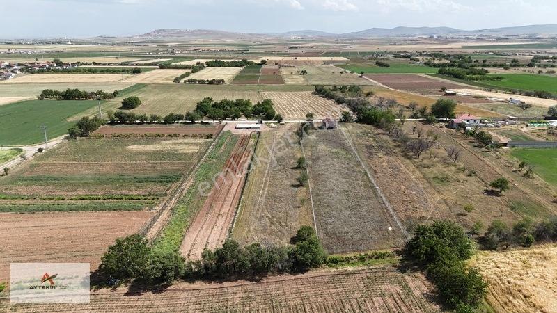 Gödene'de 3.204m2 Müstakil Tapulu- Yola Cepheli Suyu Önünde — fotoğraf 9