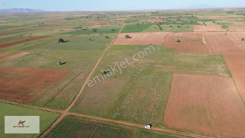 Konya Akören Karahüyükte 4.272 M² Müstakil Tarla Resmî Yollu — fotoğraf 7