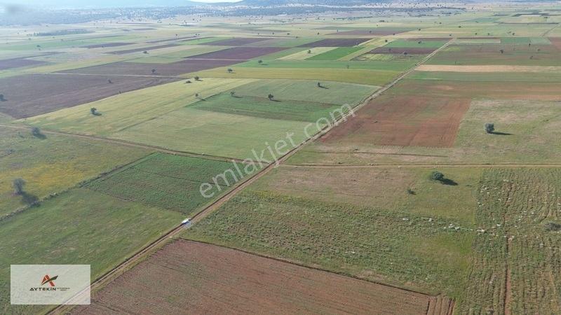 Konya Akören Karahüyükte 4.272 M² Müstakil Tarla Resmî Yollu — fotoğraf 10
