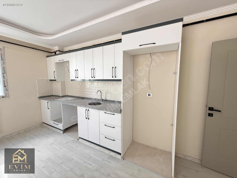 Evim Emlak`Tan Muradiye`De 118 M2 Net Satılık 3+1 Daire !! — fotoğraf 4