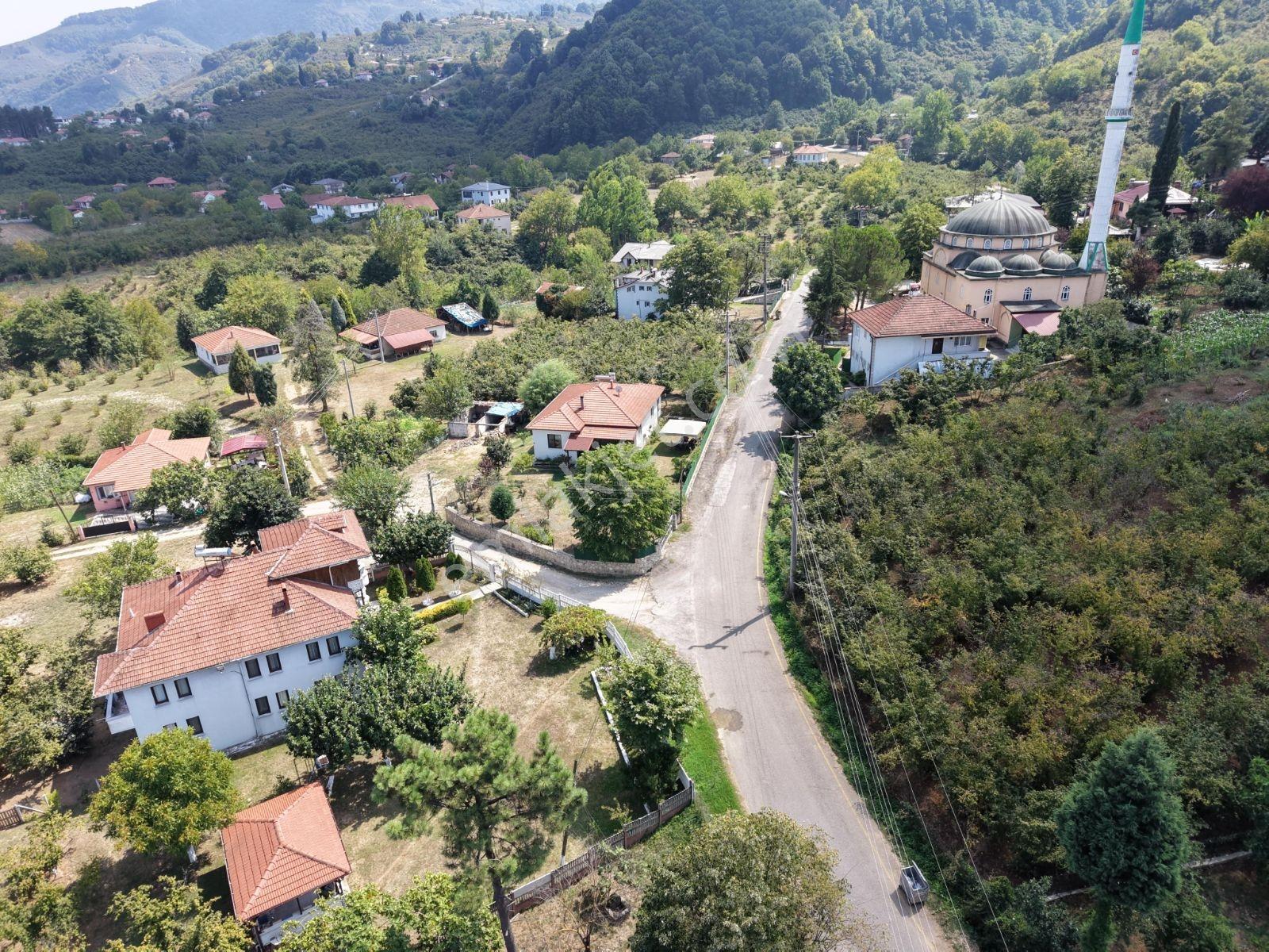 Akyazı Taşburun Da Ana Yola Çepheli Satılık Müstakil Ev — fotoğraf 7