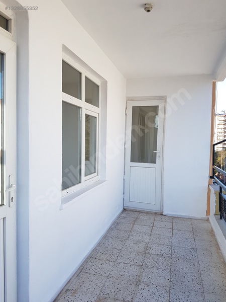 Asansörsüz 4. Katta Kiralık Bakımlı 2+1 — fotoğraf 13