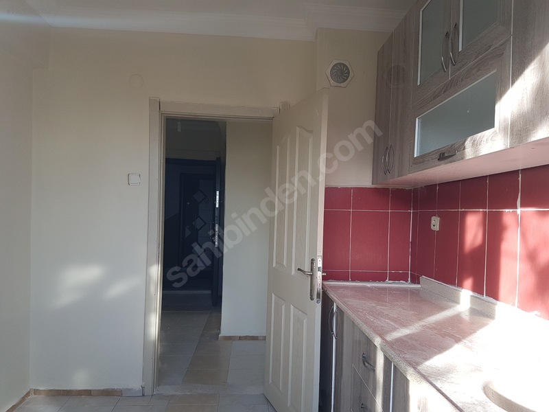 Asansörsüz 4. Katta Kiralık Bakımlı 2+1 — fotoğraf 18