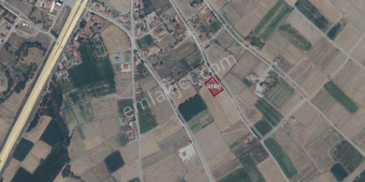 A-k Emlaktan Ortaköyde 1521 M2 Satılık Tarla — fotoğraf 4