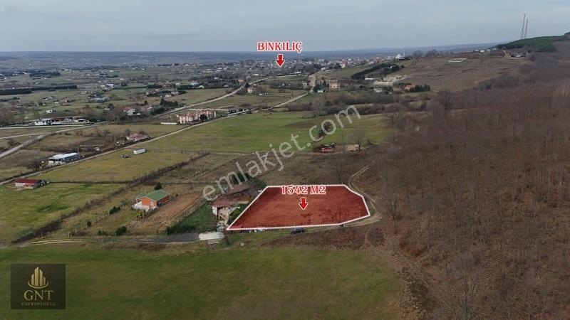 Çatalca Binkılıçta Zirve Konumlu Etrafı Çevrili Çaplı Arsa
