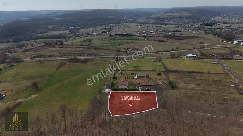 Çatalca Binkılıçta Zirve Konumlu Etrafı Çevrili Çaplı Arsa — fotoğraf 2
