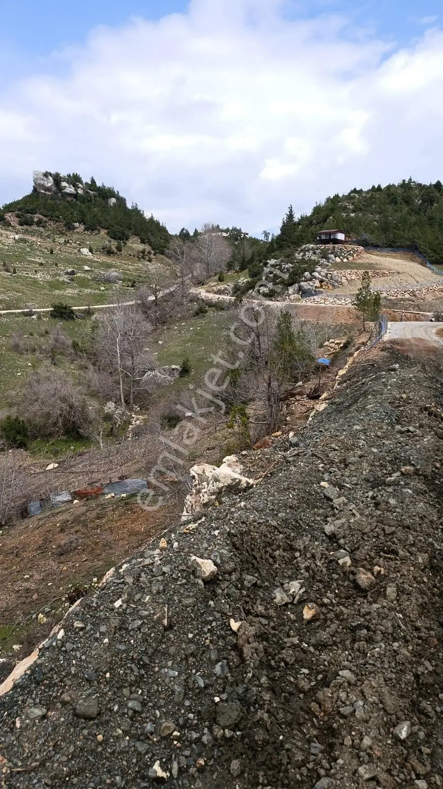 Yola Yakın, Ulaşımı Kolay Etrafı Ormanla Çevrili, Villara Yakın — fotoğraf 30