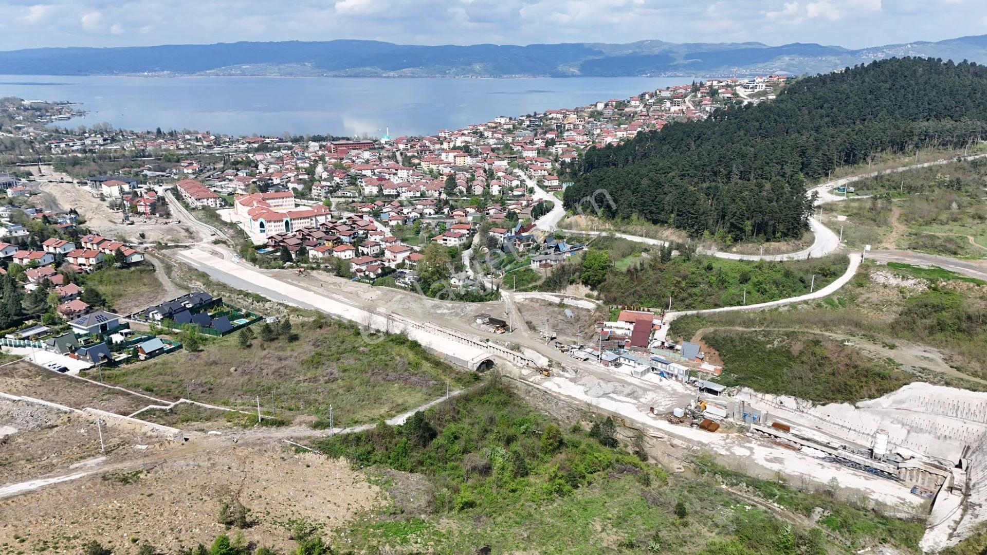 Sapanca Ünlüce’de Satılık Konut İmarlı 2489 M2 Arsa — fotoğraf 15