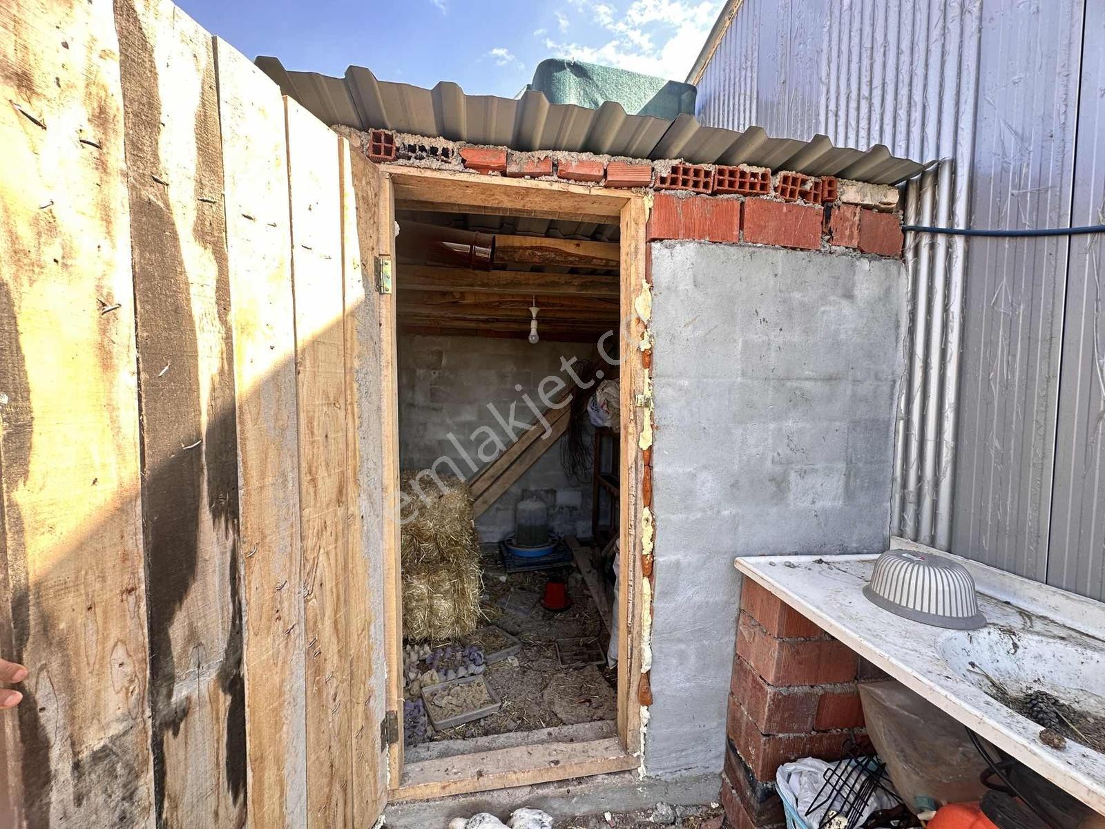 Emlak Fix'den 500m²elektrik Su Hazır Erzincan Yolu Üzeri — fotoğraf 12