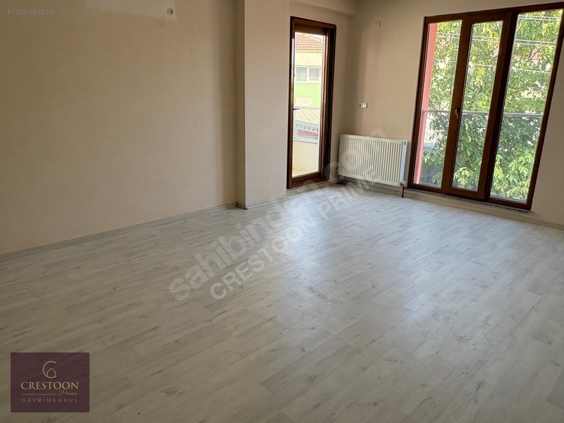 Crestoon Gayrimenkulden Kiralık 2+1 Daire — fotoğraf 2