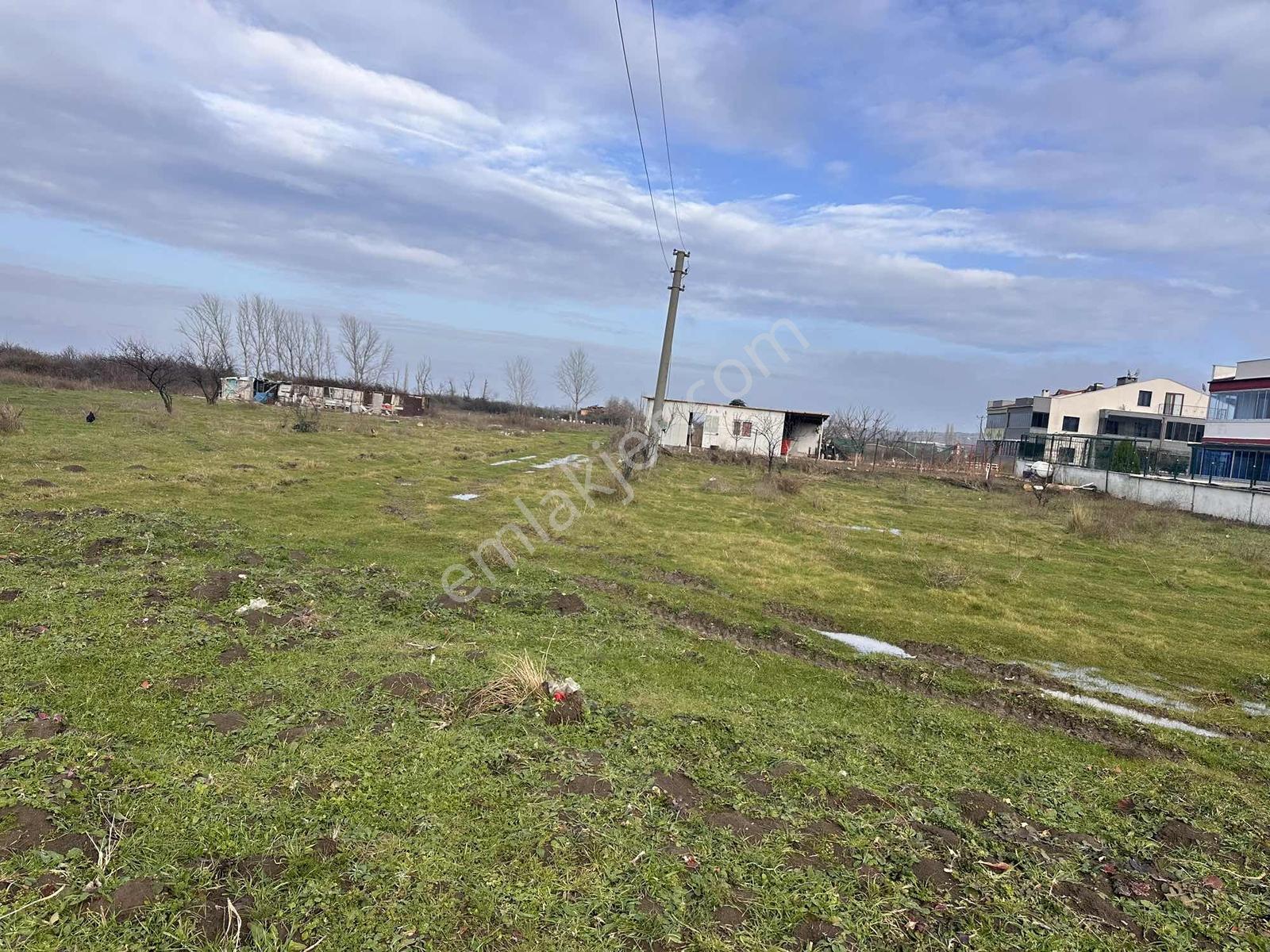 Lapseki Çardakta Denize 100 Metre Güney Batı Cepheli Köşe Parsel — fotoğraf 9