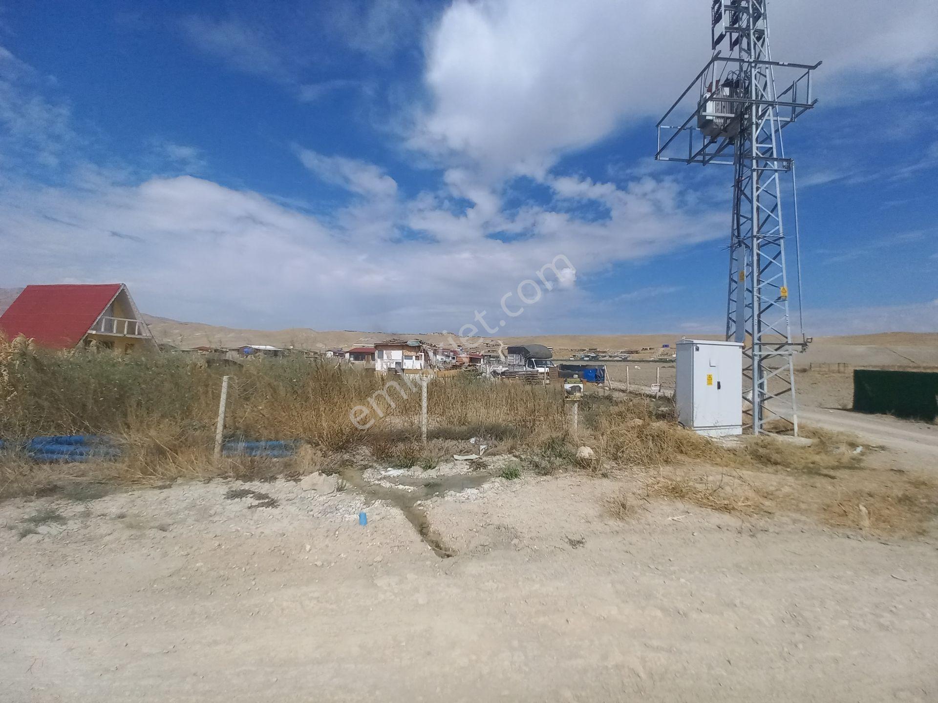 Ayaş Gökler Mahallesinde Eskişehir Yoluna 3 Km Mesafede 45 M² 2+1 Yaşam Alanılı 500 M² Bahçe — fotoğraf 10