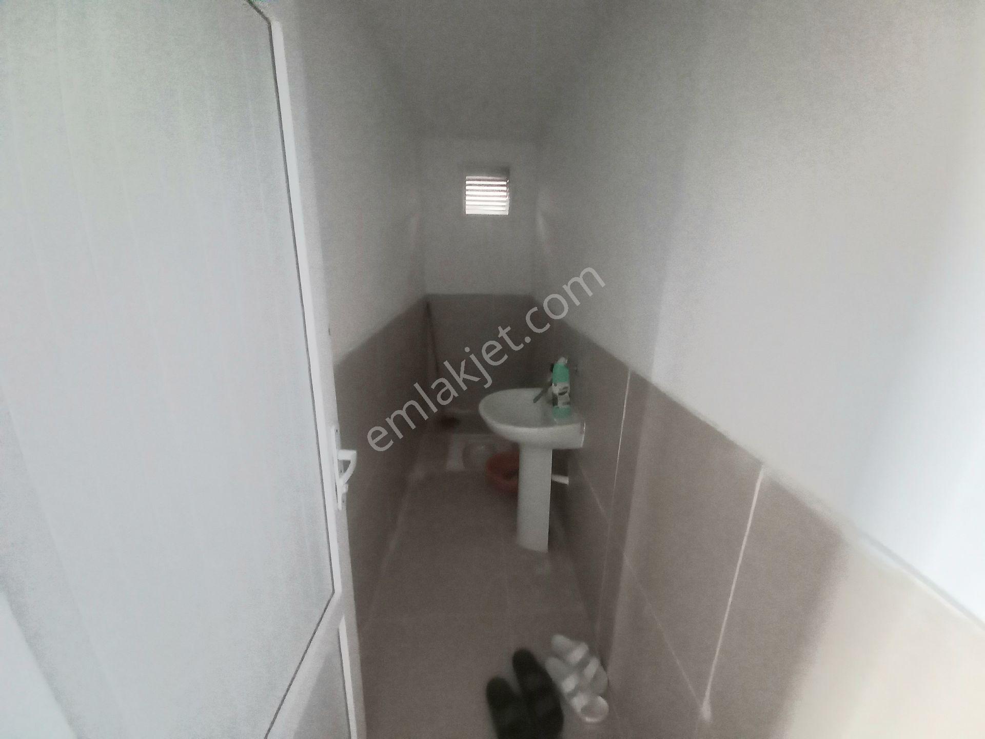 Ayaş Gökler Mahallesinde Eskişehir Yoluna 3 Km Mesafede 45 M² 2+1 Yaşam Alanılı 500 M² Bahçe — fotoğraf 16